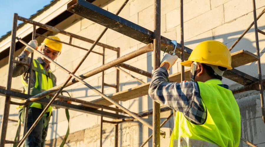 Professional gutter cleaning in Dagmar, MT